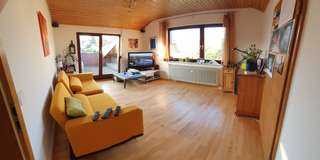 Helle 2-Zimmer Dachgeschosswohnung in Obersulm in ruhiger Aussichtslage!