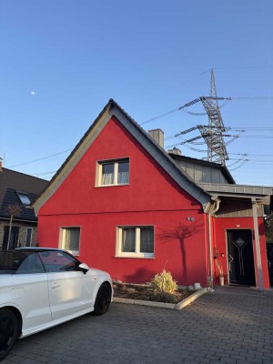 freistehendes Einfamilienhaus mit großem Garten in Dortmund-Süd