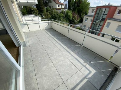 Neubau: Moderne helle 3-Zimmer-Wohnung am Röttererberg l Energie-Effizient, Wärmepumpe