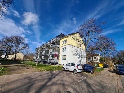 Liebe auf den ersten Blick: Traum-Bad, Neubau Zweitbezug, Fußbodenheizung, großer Balkon