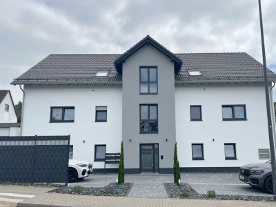 Neubau Erdgeschosswohnung mit Terrasse und Garten