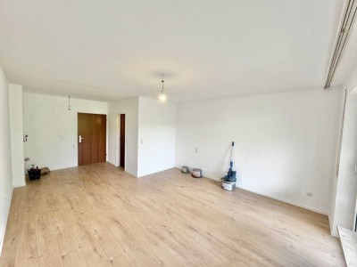 Sofort beziehbar! Schnuckelige 1 - Zimmer Wohnung in S-Hofen!