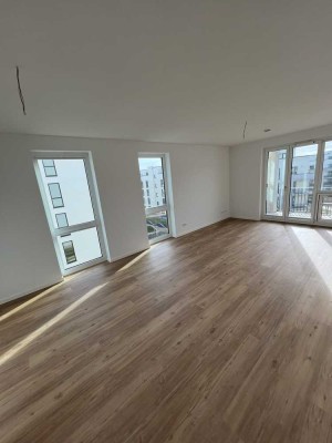 Geräumige 4-Zimmer-Wohnung mit Balkon und moderner Ausstattung