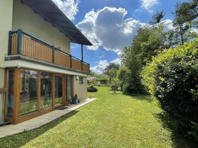 RESERVIERT!! -- CHARMANTES EINFAMILIENHAUS MIT GROSSEM GARTEN IN GRÜNRUHELAGE - FERNBLICK