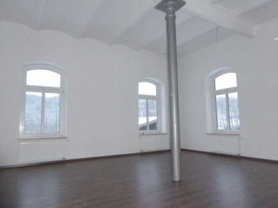 4 Zi. Wohnung, Erdgeschoss ca. 134,12 m², 1 Duschbad, 1 Gäste WC, denkmalgeschützten MFH, Rudolstadt