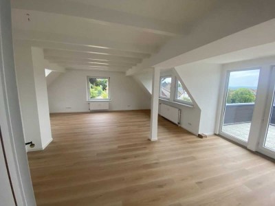 Frisch renovierte lichtdurchflutete Wohnung in Rintelner Ortsteil