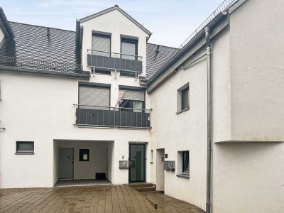 Charmante 2-Zimmer-Maisonettewohnung über 3 Etagen mit Stellplatz  in Cadolzburg