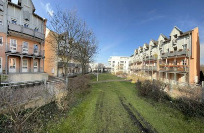 Wohnen im Park, 2-Zimmer-Maisonette-Wohnung mit Terrasse und Balkon