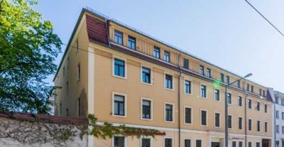 Sanierte 2-Zimmer-Wohnung in zentraler Lage!