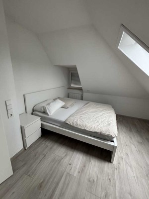 Voll möbliertes WG-Zimmer in Neuhausen auf den Fildern– Nähe Uni Hohenheim