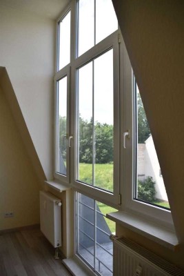 Stilvolle 2 Raum Wohnung mit Balkon und EBK