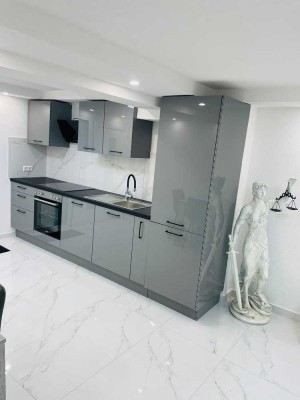 Ruhige Lage, Traumhafte und Wunderschöne Frisch renovierte Wohnung in Gomaringen