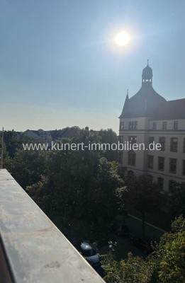 Attraktive 4 Zimmer-Wohnung mit Balkon und 135 m² Wohnläche im Paulusviertel nahe der Pauluskirche