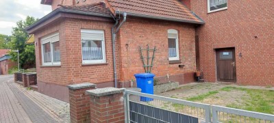 Günstiges, gepflegtes 6-Raum-Einfamilienhaus mit EBK in Meinersen