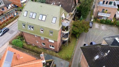 Attraktives Mehrfamilienhaus in Wedel: Charmantes Investment mit 6 Einheiten