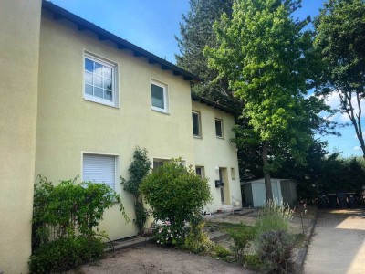 Bezugsfreies Reihenmittelhaus mit schönem Garten und Garage in Bergkamen-Oberaden
