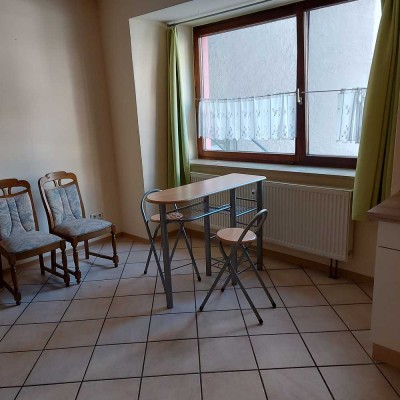 Ansprechende und modernisierte 3,5-Zimmer-EG-Wohnung mit gehobener Innenausstattung in Würzburg