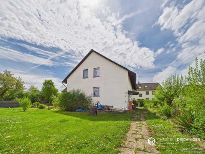 Zweifamilienhaus mit Einliegerwohnung – Sanierungsobjekt mit großem Gestaltungspotenzial