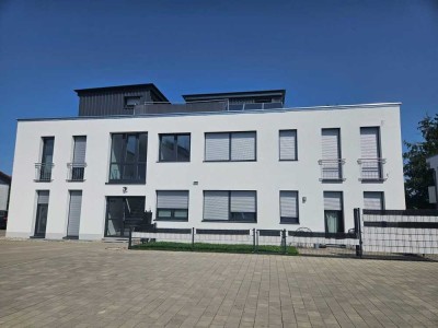 Neuwertige Erdgeschosswohnung in Zentraler ruhiger Lage