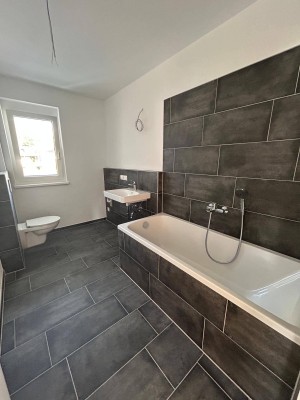 Neubau: 4-Zi Terrassenwohnung