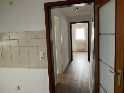 1. Grundmiete geschenkt - Dachgeschoss-Wohnung in Gemünden lädt zum Wohlfühlen ein - extra für Sie f