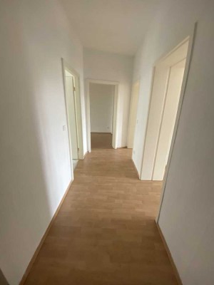 ***Charmante 3-RWG - Tageslichtbad mit Wanne  - WG geeignet** WE 01***