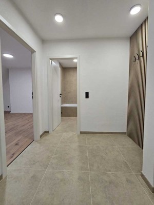 SANIERTE 4/5 Zimmer Wohnung/Loft in Neutraubling bei Regensburg