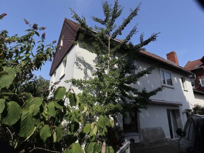Einfamilienhaus + 4-Familienhaus = Verringerung der monatlichen Belastung
