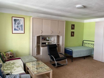 Helle 1-Zimmer Wohnung im 8. OG mit Balkon in Berlin-Wittenau