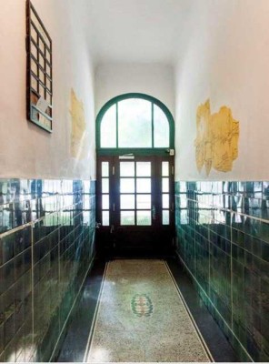 Sanierte, helle 3-Zimmer-Altbauwohnung