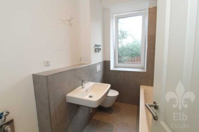 Hochwertige 2 Raum Wohnung mit Terrasse, Tageslichtbad und Abstellraum in der Altstadt von Burg