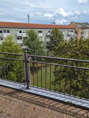 Über den Dächern von Ingolstadt nähe Luitpoldpark - 2,5 Zimmer-Wohnung