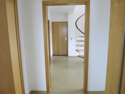 4 ZKB-Maisonettewohnung mit Balkon