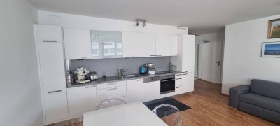 HOCHWERTIGE 3-ZIMMER-WOHNUNG mit optionaler Garage. Provisionsfrei, direkt vom Eigentümer