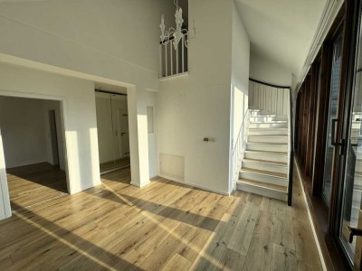Exklusive Panorama Penthouse Wohnung/Büro oder WG mit 3 Zimmern, 131 m² in 1A-Lage von Kassel