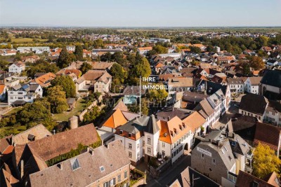 Deidesheimer Denkmaljuwel - Schlossgraben-Beletage mit 90 qm Dachterrasse!