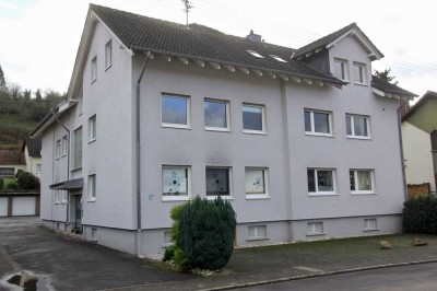 Attraktive modernisierte Dachgeschosswohnung in Weierbach!