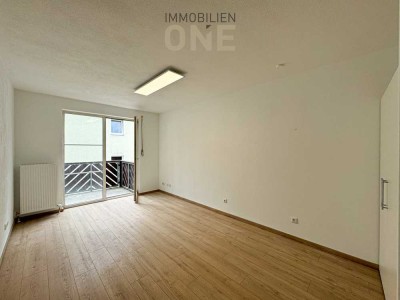 Provisionsfrei! Saniertes 1-Zimmer Appartement mit Balkon –