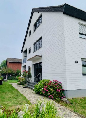 Attraktive 3-Zimmer-Wohnung mit Balkon in Niederzier