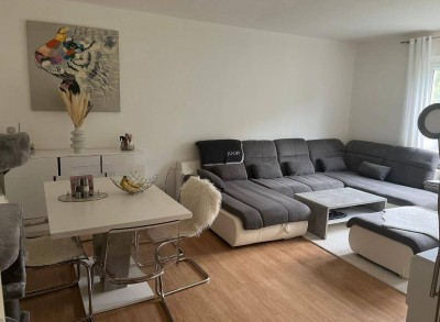 Charmante 2,5 Zimmer Wohnung in sonniger und ruhiger Lage