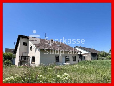W O H N R A U M - Freistehendes Einfamilienhaus in attraktiver Lage