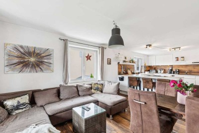 Stephanskirchen: Sehr großzügige 5-Zimmer Wohnung auf 145 m² im Grünen