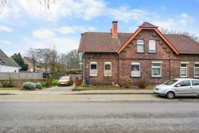 Doppelhaushälfte mit Altbaucharme in Herten-Scherlebeck