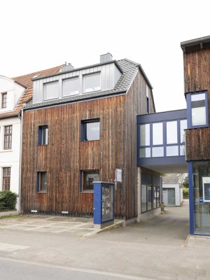 Schicke Maisonette mit Sauna, Terrasse, Holzböden, Einbauküche