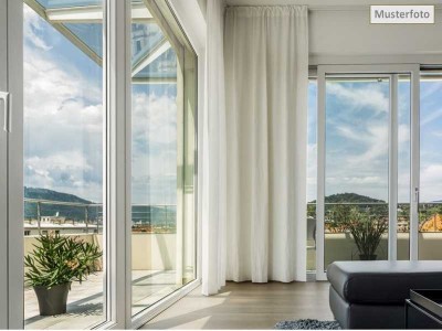 Provi frei 4 Zimmer - Wohnung mit Balkon