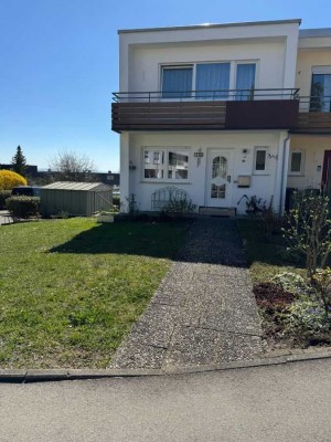 Provisionsfrei* Reiheneckhaus von Privat in Herrenberg - Brahmsstraße
