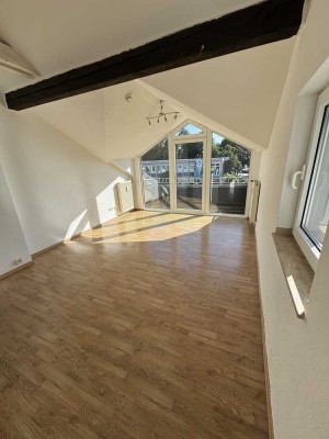 DG-Wohnung mit Potenzial in Hoven