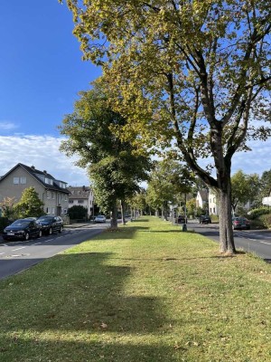 Bezugsfrei! Top-moderne 3-Zimmer-Wohnung 1.OG in bester Wohnlage-Ringstraße nur ca. 250 m zum Rhein