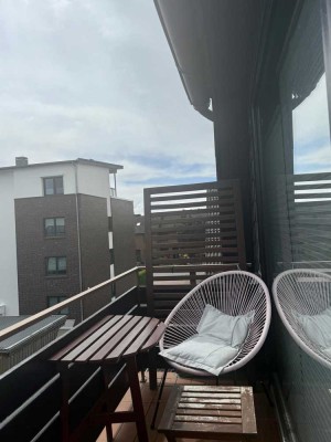 Exklusive möblierte 3-Zimmer-Maisonette-Wohnung mit EBK in Neu Wulmstorf