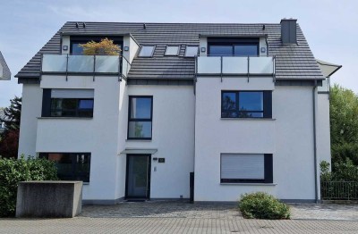 Moderne 3,5-Zimmer-Wohnung mit Loggia und EBK in MA-Niederfeld